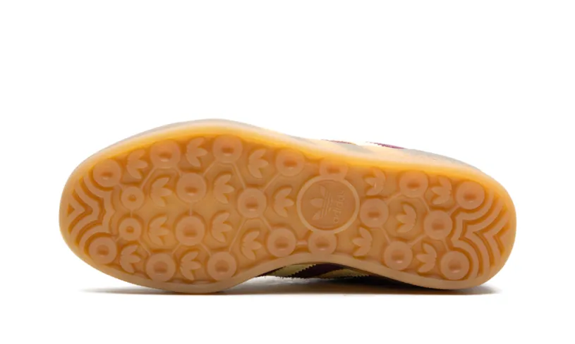 Adidas Gazelle Gazelle Indoor 'Maroon Almost Yellow'